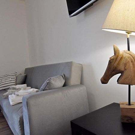 Favetto Family Ranch Bed & Breakfast Rueglio Bagian luar foto