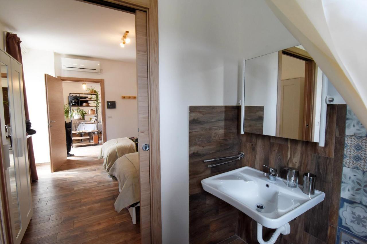 Favetto Family Ranch Bed & Breakfast Rueglio Bagian luar foto