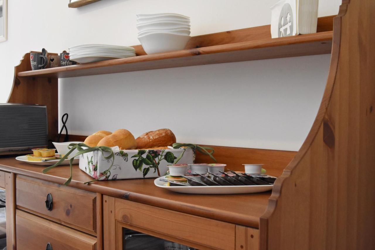 Favetto Family Ranch Bed & Breakfast Rueglio Bagian luar foto