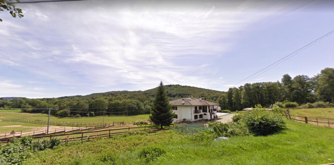Favetto Family Ranch Bed & Breakfast Rueglio Bagian luar foto