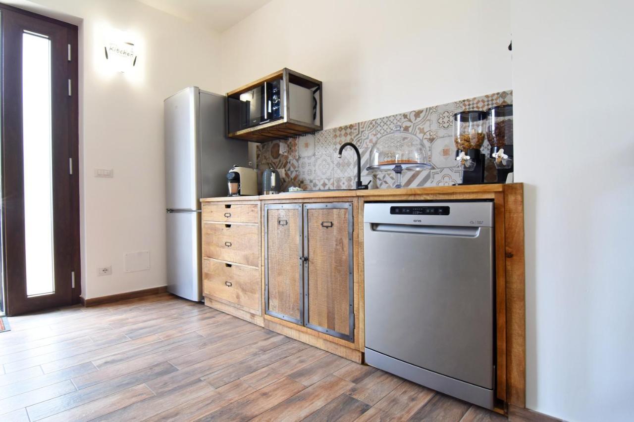 Favetto Family Ranch Bed & Breakfast Rueglio Bagian luar foto